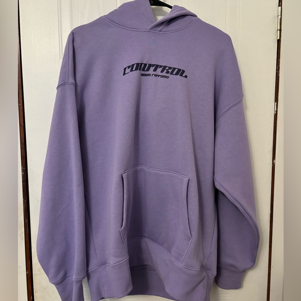 H&M Men’s Oversized Hoodie